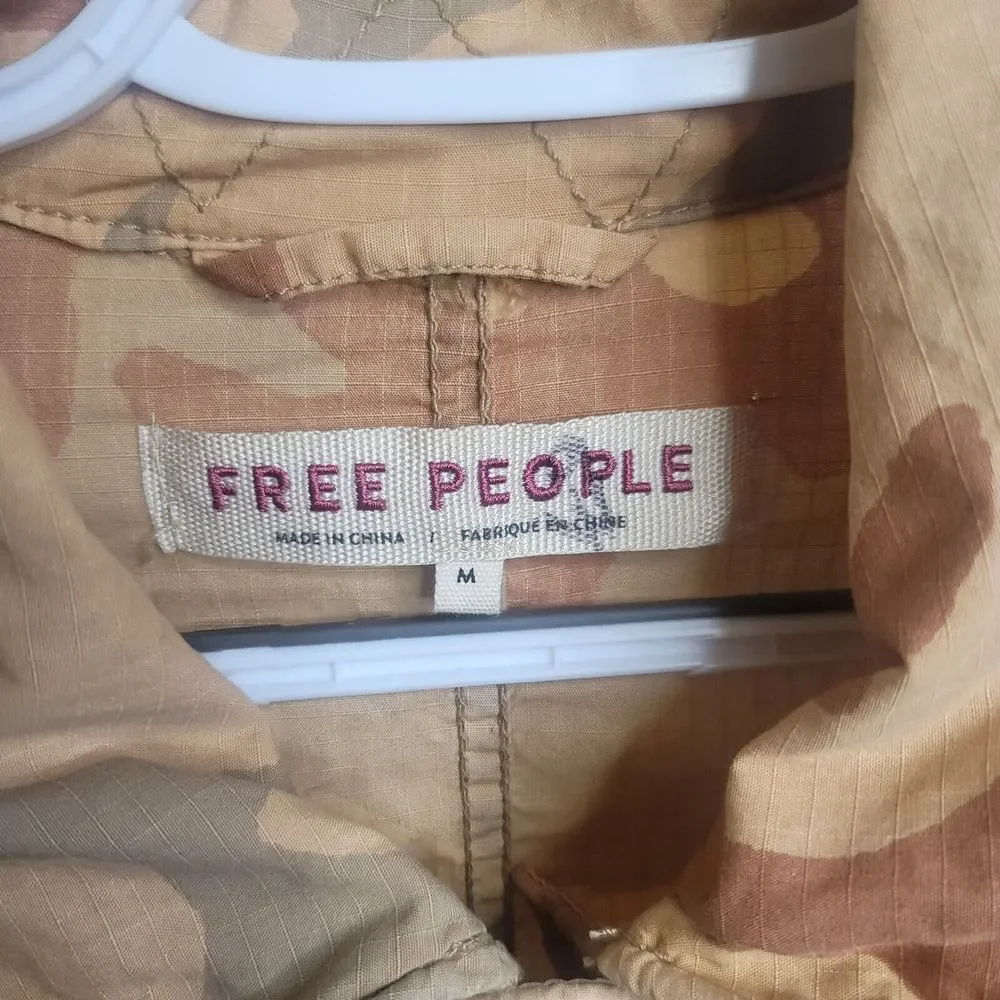 Free People Lead The Way Oversized Camo Jacket Size Medium M Neutral Multicolor - Picture 4 of 16